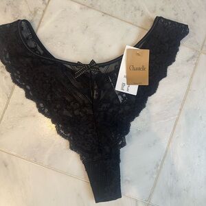 Chantelle Elegant Black Lace Thong
